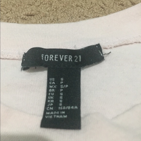 crop top - Picture 2 of 2